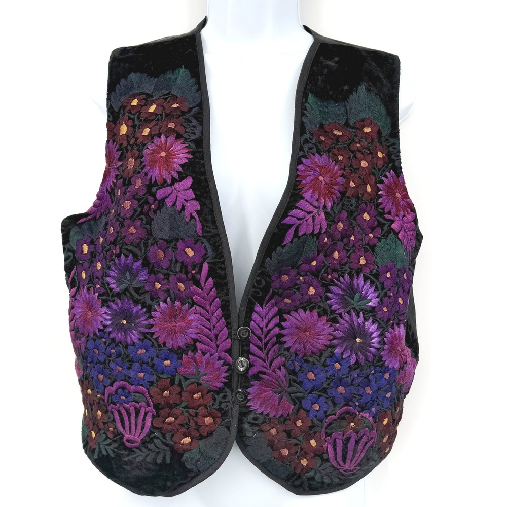 Vintage Black Velvet Floral Embroidered Vest Purple Boho Folk Art Guatemala L